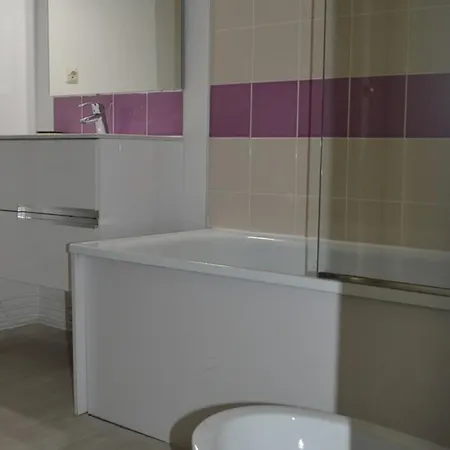 Apartment Renove De 2 Pieces Au Calme, Proche Des Commerces Et Navette Gratuite, Parking Inclus - Fr-1-593-105 Les Angles (Pyrenees-Orientales)